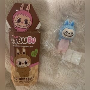 LaBuBu Monster Stick-Up Decorative Minifigure with Belly Sticker